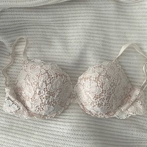 Victoria’s Secret Push Up Bra